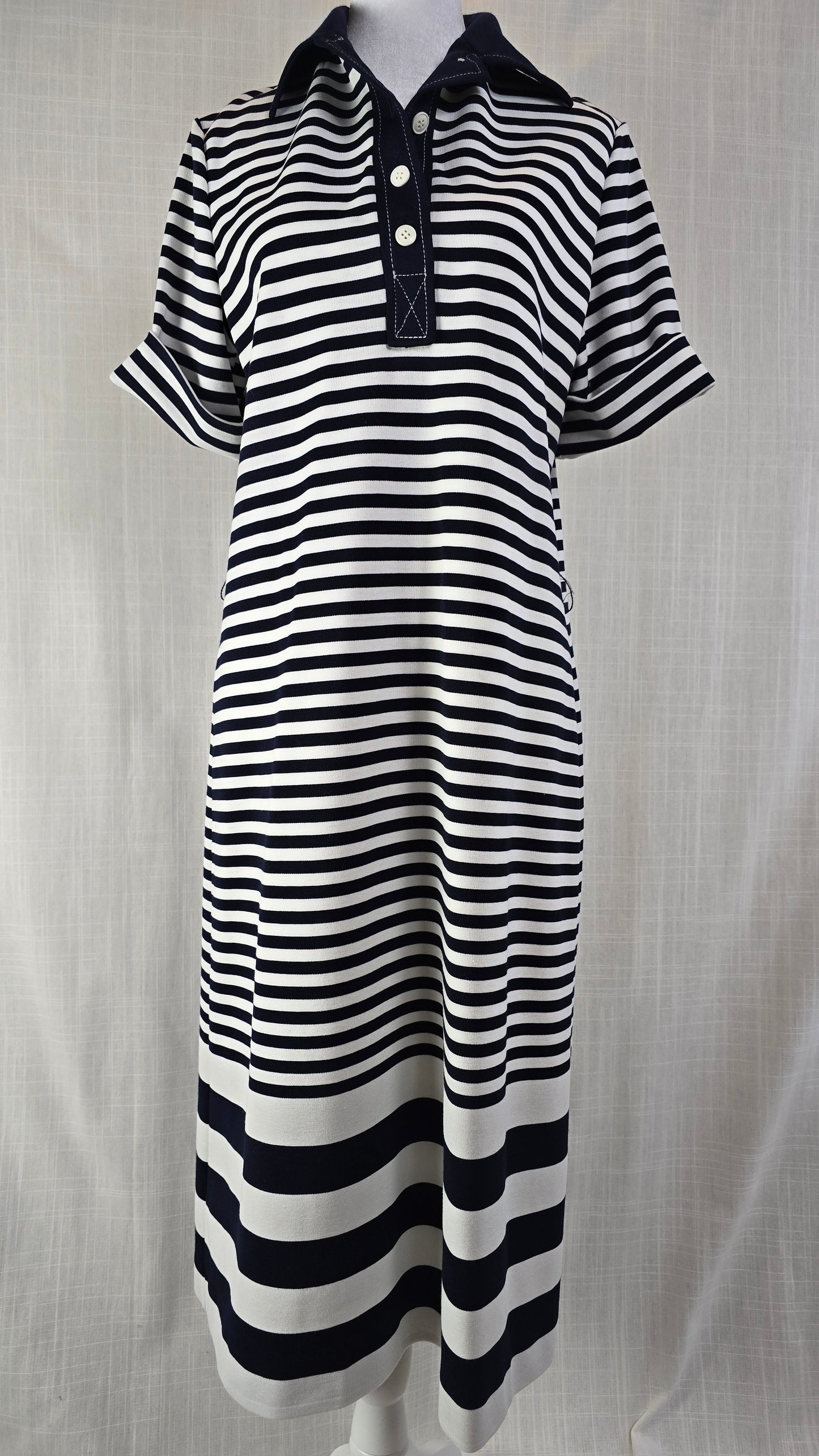 1960s Vintage Butte Knit Navy Stripe Dress
