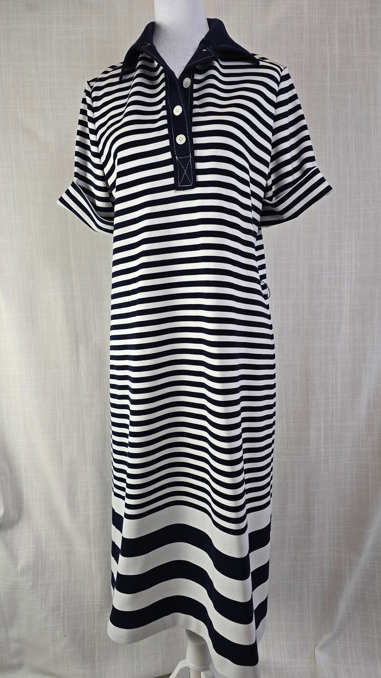 1960s Vintage Butte Knit Navy Stripe Dress