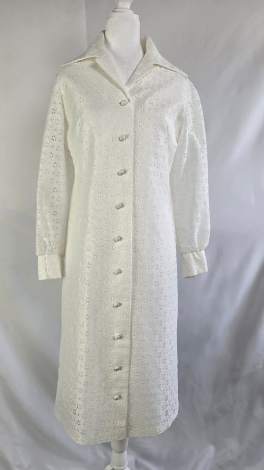 Liberty House Hawaii Vintage White Eyelet Lace Shirt Dress