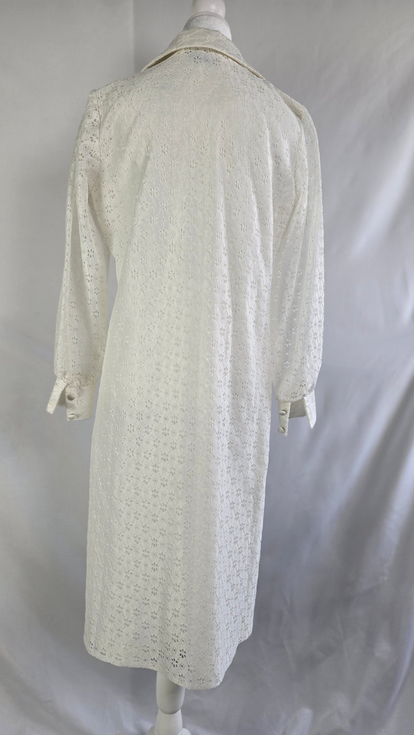 Liberty House Hawaii Vintage White Eyelet Lace Shirt Dress