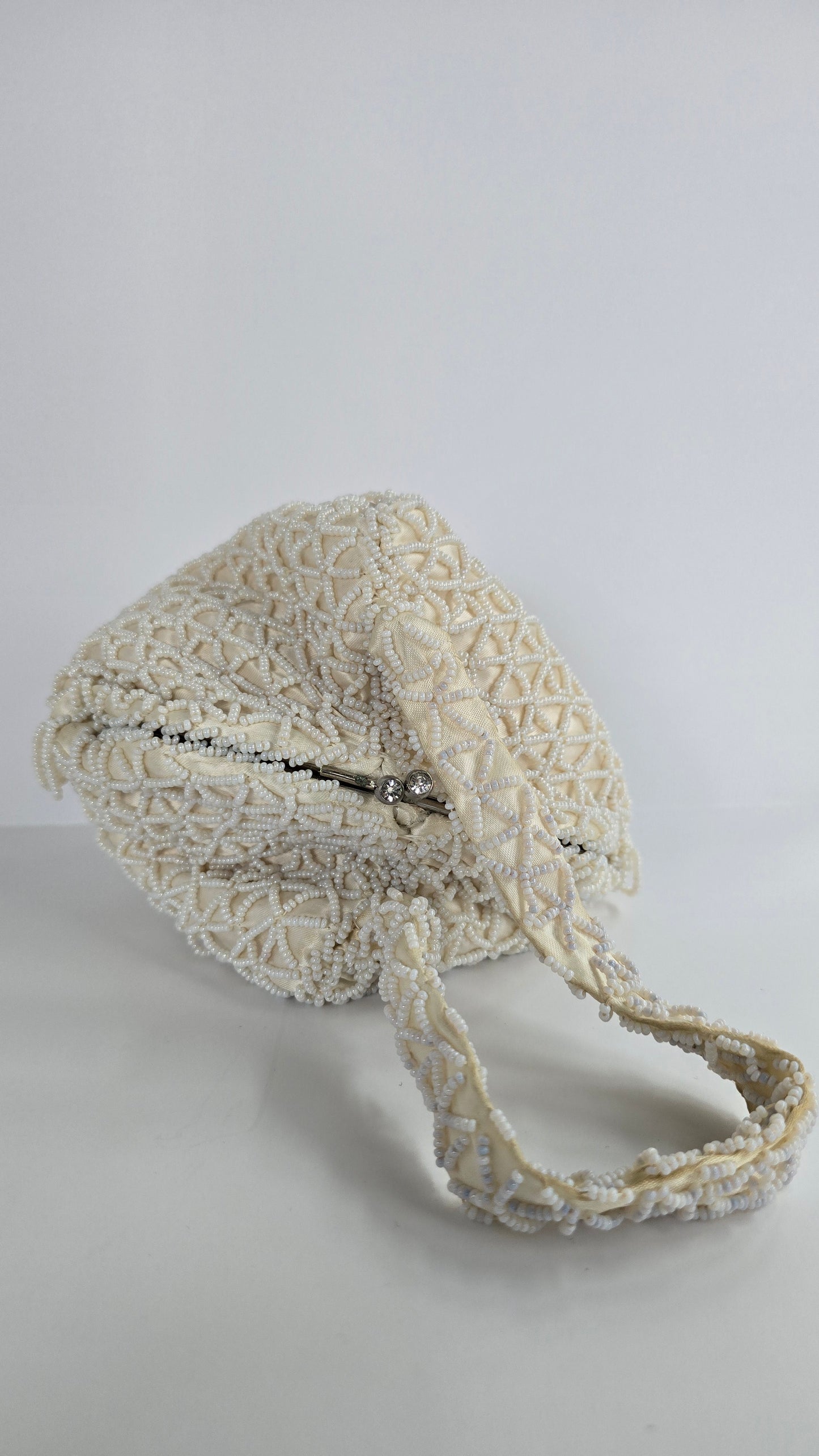 Walborg Ivory Hand-Beaded Crochet Evening Bag