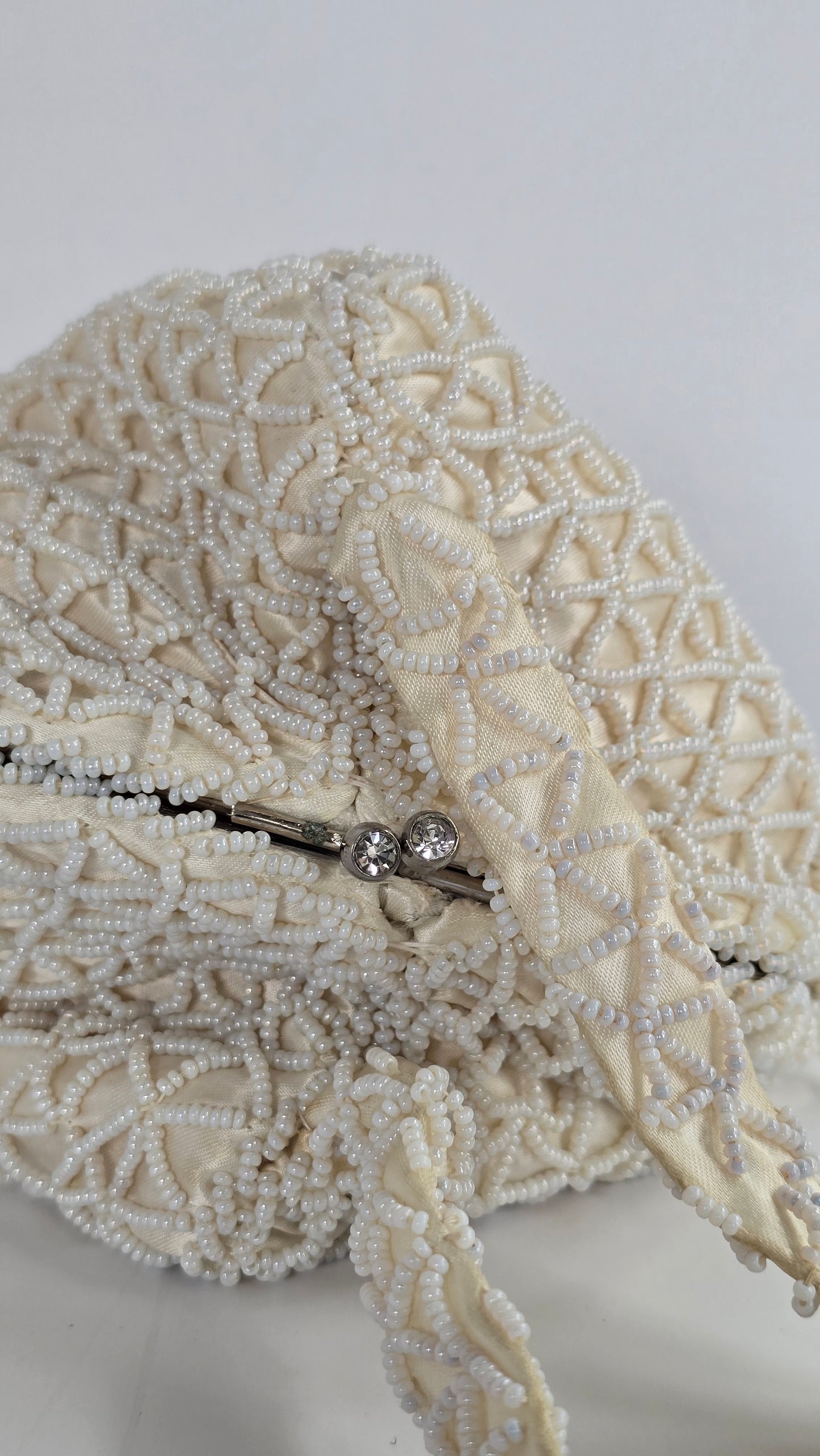 Walborg Ivory Hand-Beaded Crochet Evening Bag