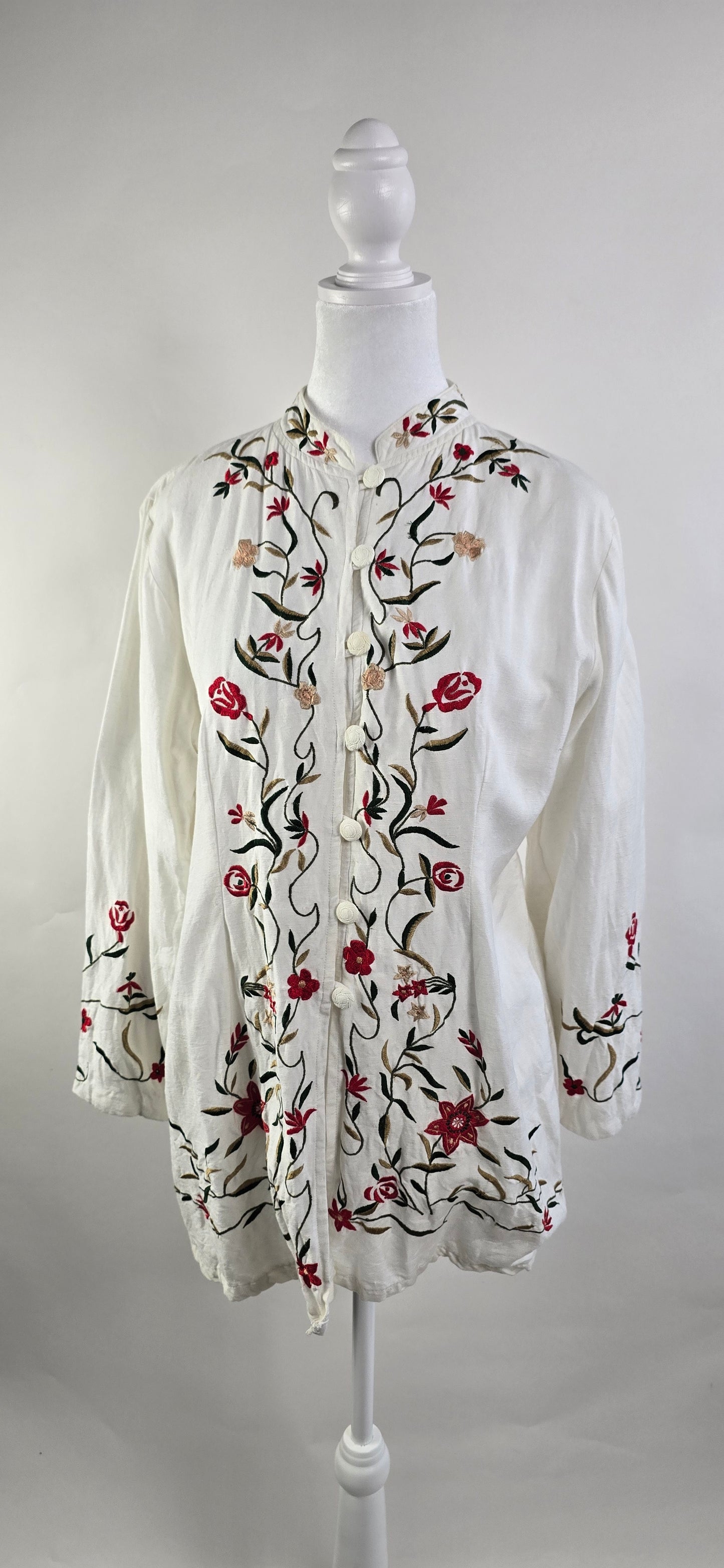 Brownstone Studio New York White Linen Floral Embroidered Jacket