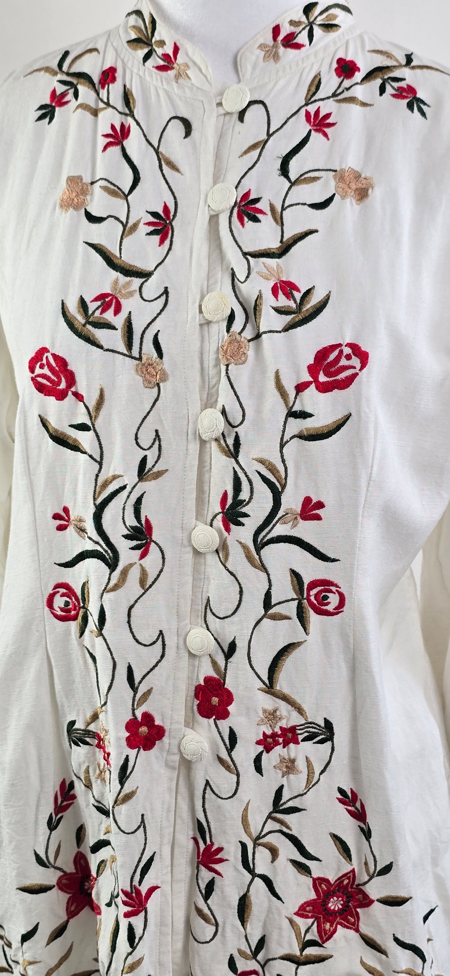 Brownstone Studio New York White Linen Floral Embroidered Jacket