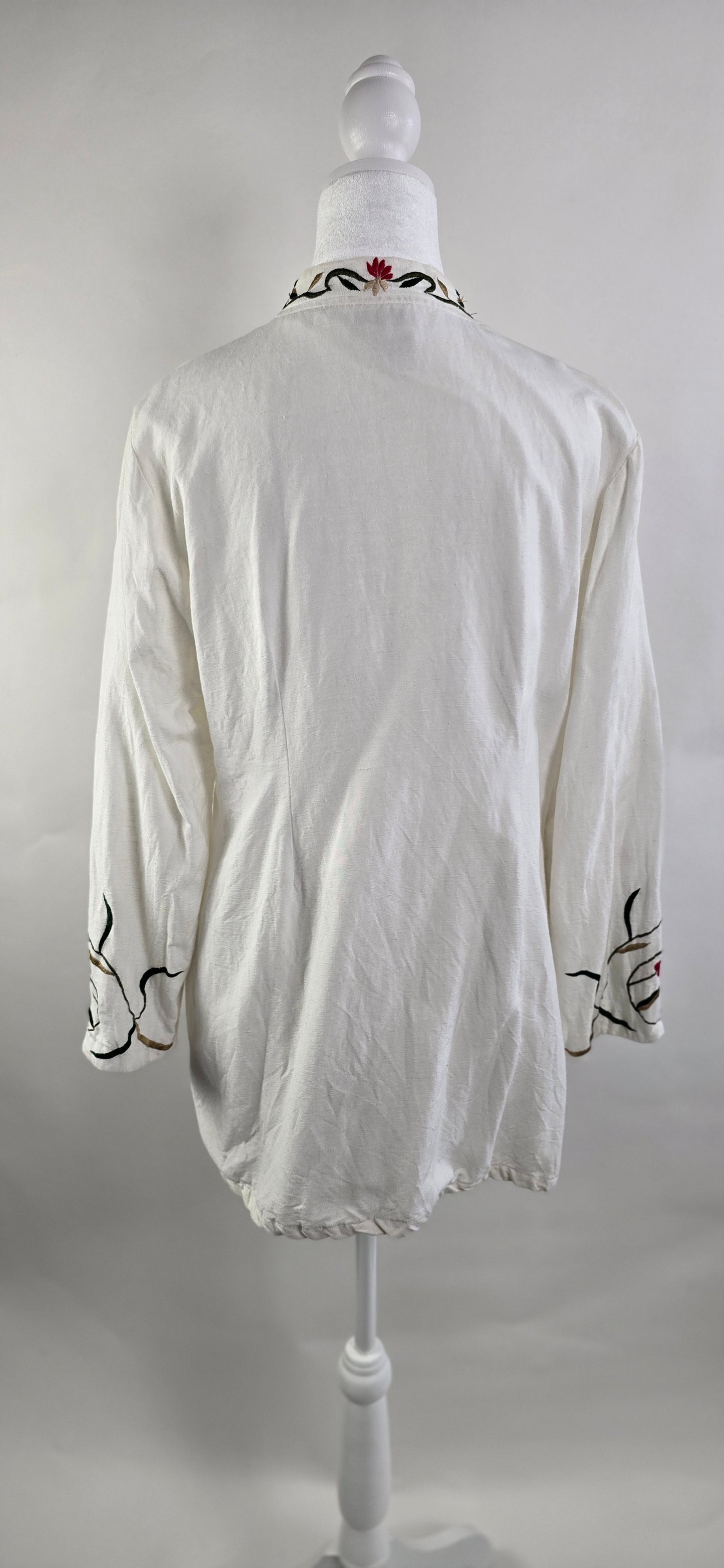 Brownstone Studio New York White Linen Floral Embroidered Jacket