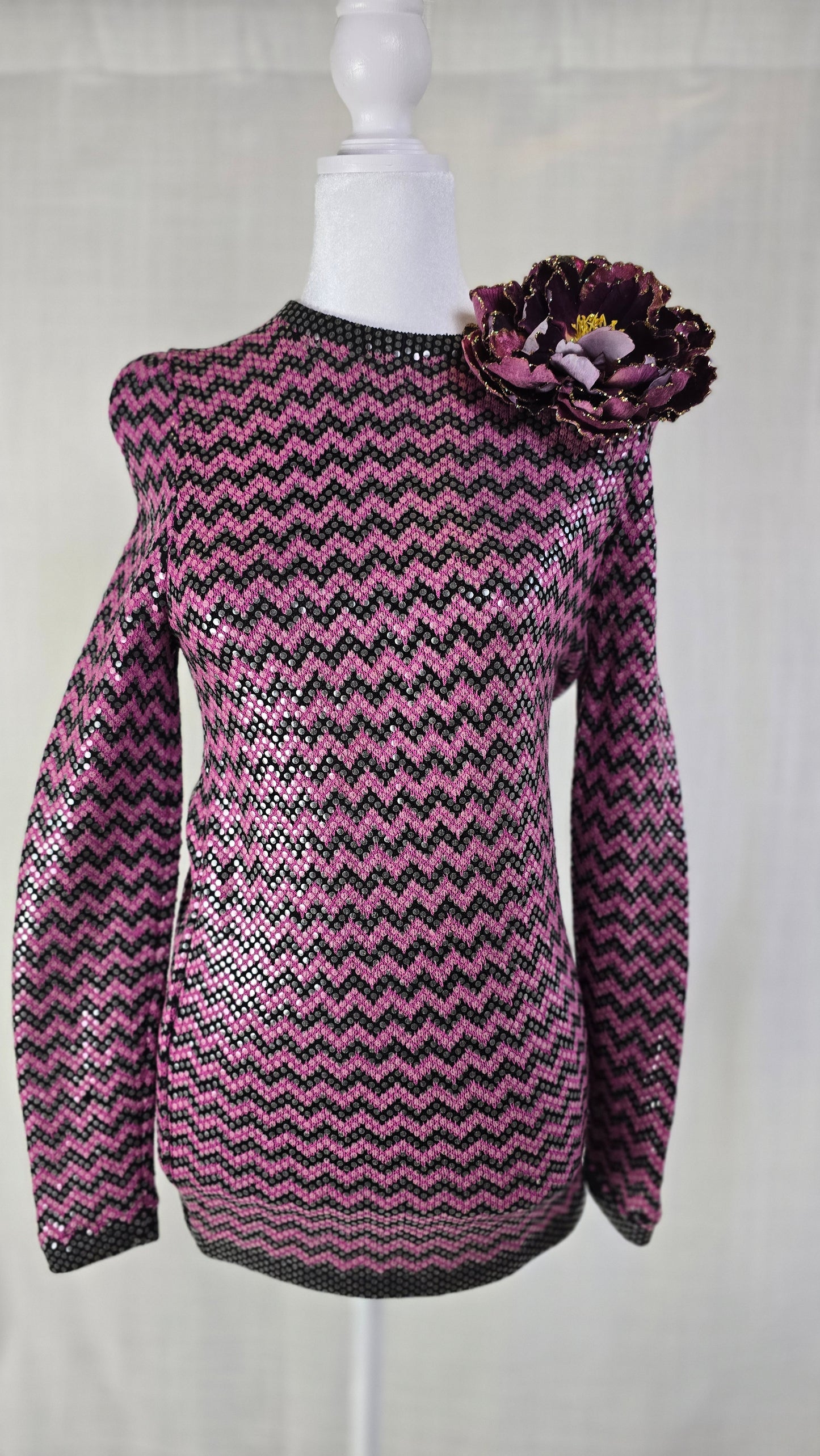 Vintage St. John by Marie Gray Chevron Sequin Knit Sweater