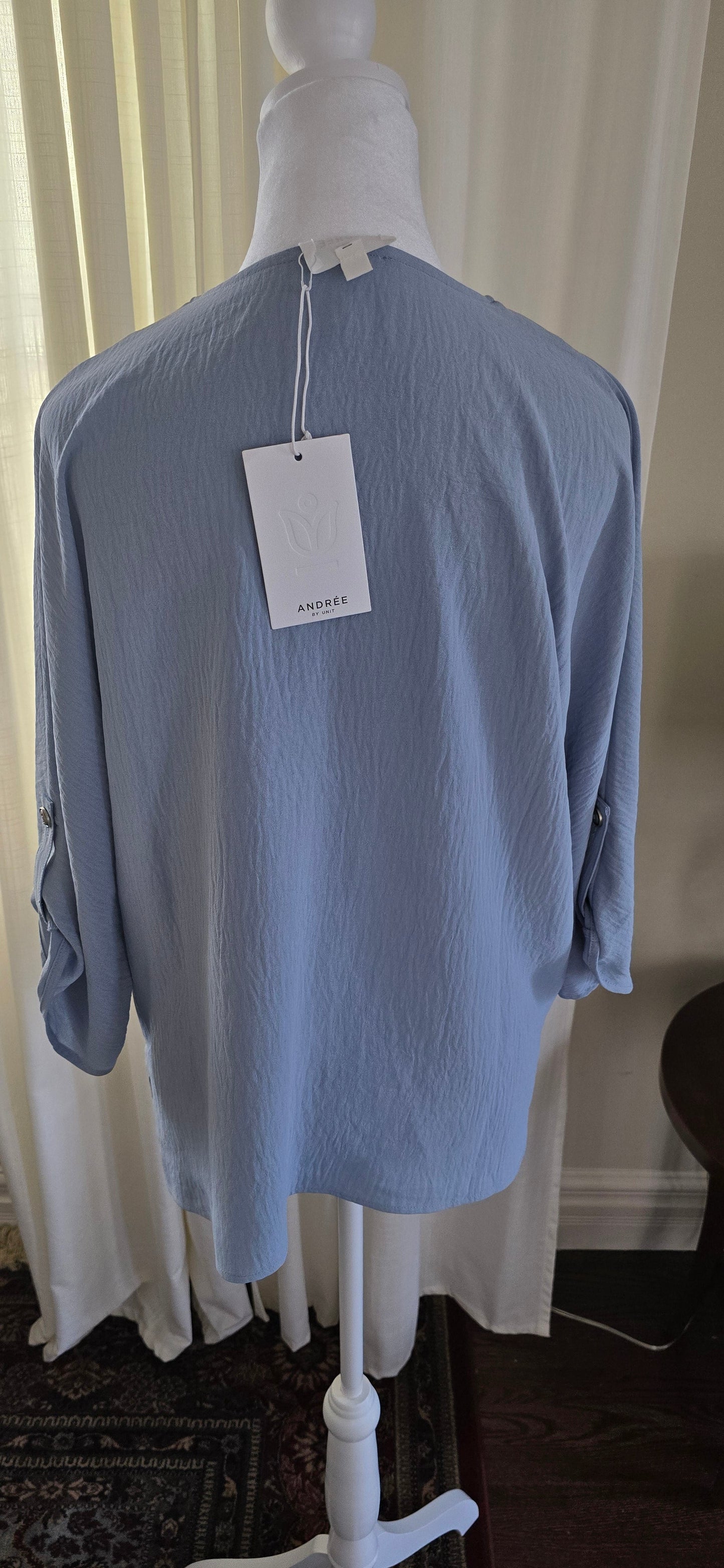 Andrée by Unit Periwinkle Blue Crinkle Roll-Tab Blouse — NWT